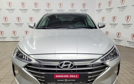 Hyundai Elantra VI рестайлинг, 2019 год, 1 650 000 рублей, 2 фотография