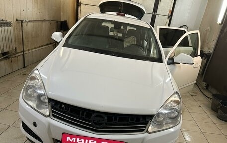 Opel Astra H, 2013 год, 550 000 рублей, 1 фотография