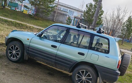 Toyota RAV4, 1995 год, 550 000 рублей, 1 фотография