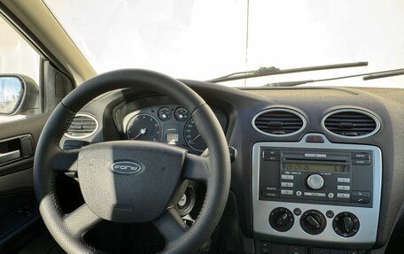 Ford Focus II рестайлинг, 2006 год, 450 000 рублей, 17 фотография