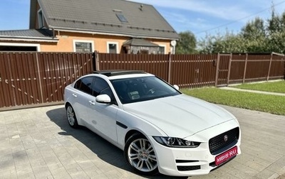 Jaguar XE I рестайлинг, 2015 год, 1 780 000 рублей, 1 фотография