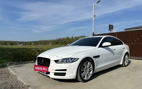 Jaguar XE I рестайлинг, 2015 год, 1 780 000 рублей, 7 фотография