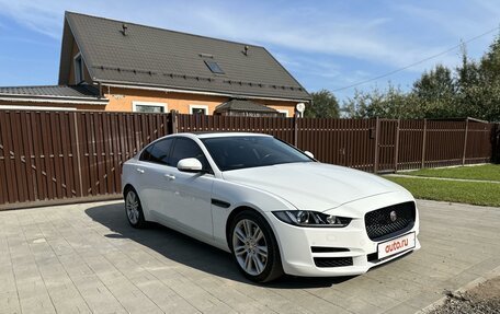 Jaguar XE I рестайлинг, 2015 год, 1 780 000 рублей, 26 фотография