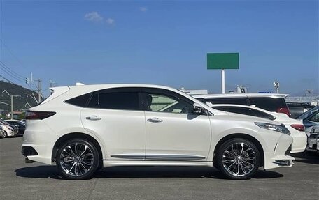 Toyota Harrier, 2020 год, 2 153 000 рублей, 5 фотография