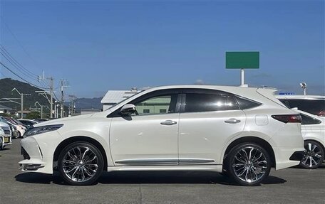 Toyota Harrier, 2020 год, 2 153 000 рублей, 2 фотография