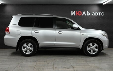 Toyota Land Cruiser 200, 2011 год, 3 900 000 рублей, 9 фотография