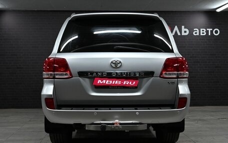 Toyota Land Cruiser 200, 2011 год, 3 900 000 рублей, 6 фотография