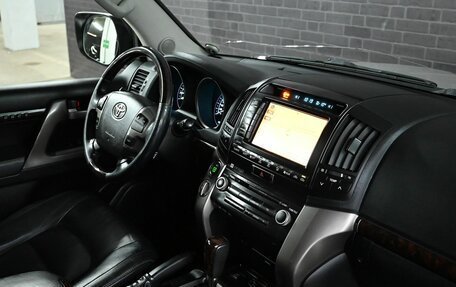 Toyota Land Cruiser 200, 2011 год, 3 900 000 рублей, 15 фотография