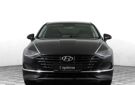 Hyundai Sonata VIII, 2021 год, 2 250 000 рублей, 2 фотография