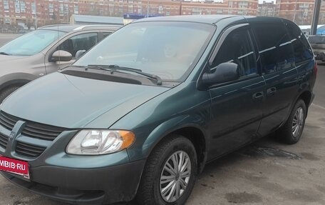 Dodge Caravan IV, 2004 год, 800 000 рублей, 2 фотография