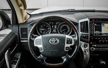 Toyota Land Cruiser 200, 2014 год, 3 890 000 рублей, 17 фотография