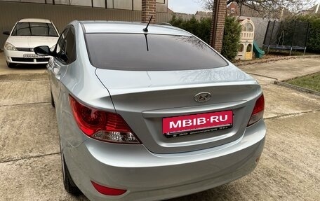 Hyundai Solaris II рестайлинг, 2013 год, 695 000 рублей, 31 фотография