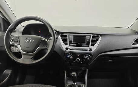 Hyundai Solaris II рестайлинг, 2020 год, 1 380 000 рублей, 10 фотография