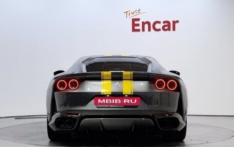 Ferrari 812, 2020 год, 30 500 002 рублей, 4 фотография