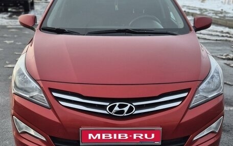 Hyundai Solaris II рестайлинг, 2016 год, 1 150 000 рублей, 1 фотография