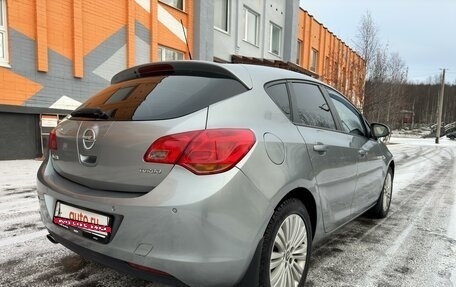 Opel Astra J, 2011 год, 749 000 рублей, 6 фотография