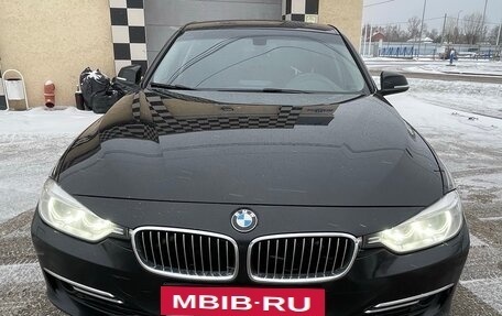 BMW 3 серия, 2013 год, 1 900 000 рублей, 2 фотография