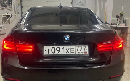 BMW 3 серия, 2013 год, 1 900 000 рублей, 12 фотография