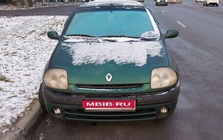 Renault Clio III, 2001 год, 170 000 рублей, 9 фотография