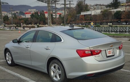 Chevrolet Malibu IX, 2019 год, 1 500 000 рублей, 3 фотография