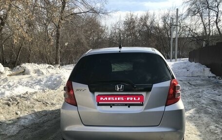 Honda Fit III, 2009 год, 849 000 рублей, 2 фотография