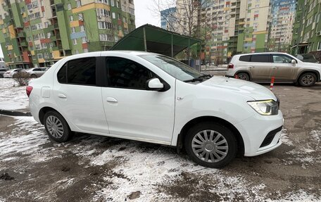 Renault Logan II, 2021 год, 948 900 рублей, 2 фотография