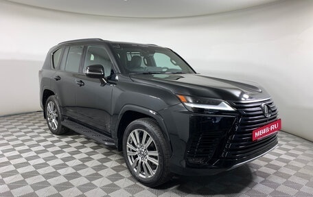 Lexus LX, 2023 год, 27 000 000 рублей, 3 фотография