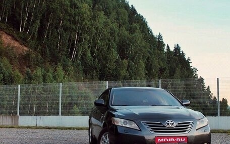 Toyota Camry, 2006 год, 1 100 000 рублей, 1 фотография