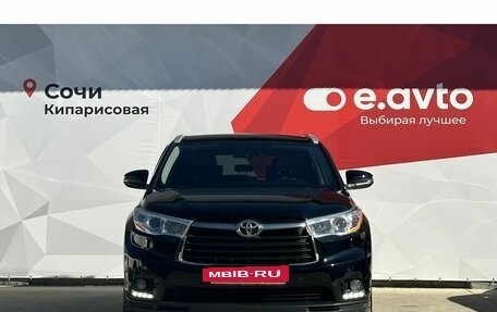 Toyota Highlander III, 2014 год, 2 950 000 рублей, 2 фотография