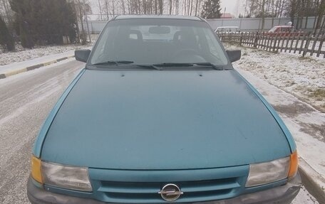 Opel Astra F, 1992 год, 90 000 рублей, 4 фотография