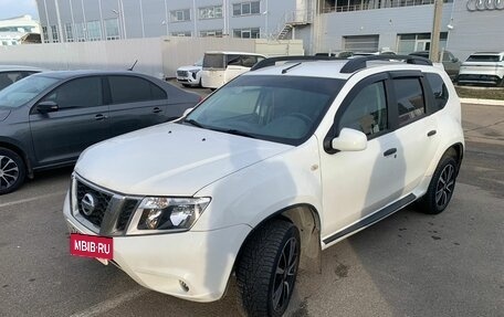 Nissan Terrano III, 2016 год, 1 130 000 рублей, 2 фотография