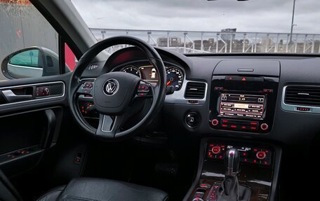 Volkswagen Touareg III, 2014 год, 2 345 000 рублей, 17 фотография