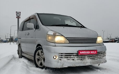 Nissan Serena II, 2000 год, 350 000 рублей, 1 фотография