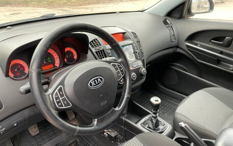 KIA cee'd I рестайлинг, 2008 год, 550 000 рублей, 17 фотография