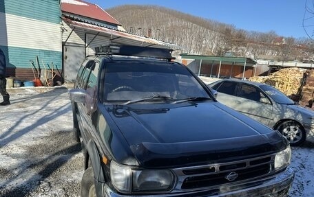 Nissan Terrano II рестайлинг, 1991 год, 650 000 рублей, 3 фотография