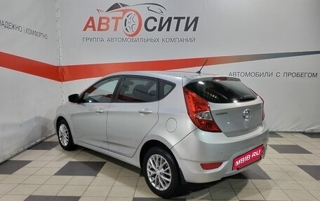 Hyundai Solaris II рестайлинг, 2012 год, 850 000 рублей, 5 фотография