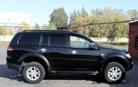 Mitsubishi Pajero Sport II рестайлинг, 2013 год, 1 721 000 рублей, 4 фотография