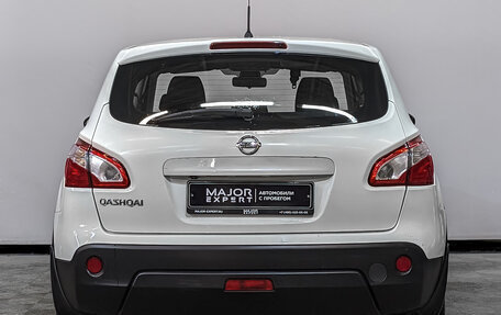 Nissan Qashqai, 2011 год, 1 050 000 рублей, 6 фотография