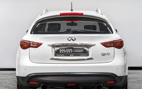 Infiniti QX70, 2017 год, 3 400 000 рублей, 6 фотография