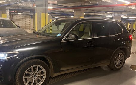 BMW X5, 2018 год, 6 900 000 рублей, 2 фотография