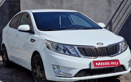 KIA Rio III рестайлинг, 2013 год, 1 150 000 рублей, 6 фотография