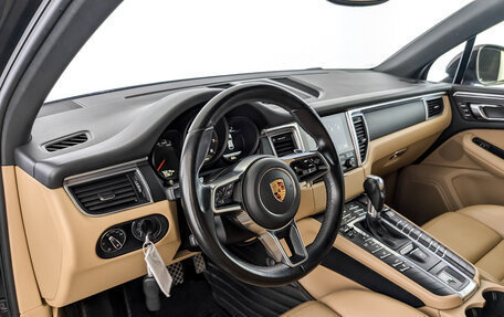 Porsche Macan I рестайлинг, 2018 год, 4 470 000 рублей, 16 фотография