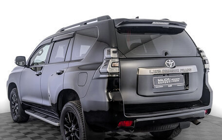 Toyota Land Cruiser Prado 150 рестайлинг 2, 2021 год, 6 950 000 рублей, 7 фотография