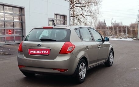 KIA cee'd I рестайлинг, 2011 год, 1 120 000 рублей, 2 фотография