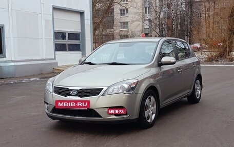 KIA cee'd I рестайлинг, 2011 год, 1 120 000 рублей, 5 фотография