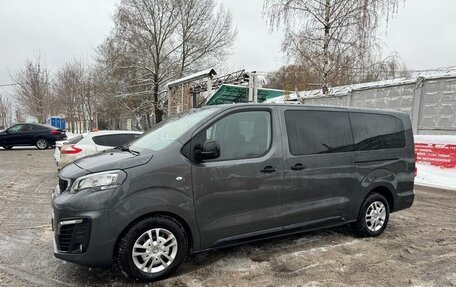 Peugeot Traveller I, 2018 год, 2 890 000 рублей, 3 фотография