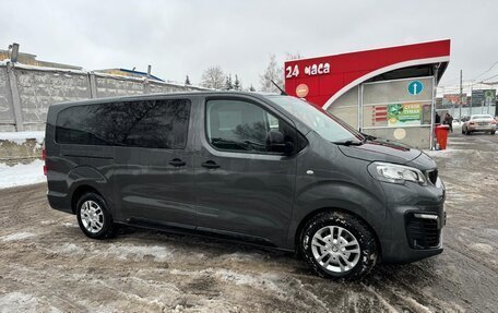 Peugeot Traveller I, 2018 год, 2 890 000 рублей, 5 фотография