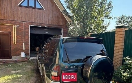 Mitsubishi Pajero III рестайлинг, 2001 год, 1 050 000 рублей, 5 фотография