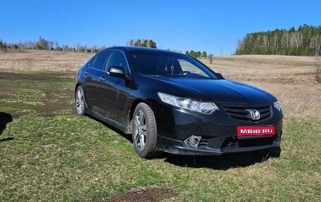 Honda Accord VIII рестайлинг, 2012 год, 1 600 000 рублей, 1 фотография