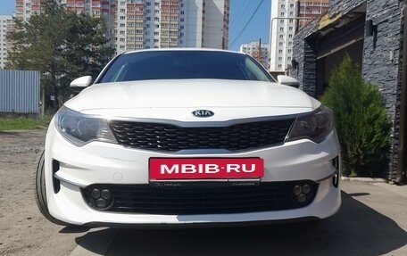 KIA Optima IV, 2017 год, 1 530 000 рублей, 10 фотография